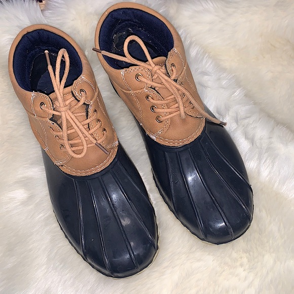Tommy Hilfiger Women's Heat Rain Snow Boot (Navy & Tan) w/Tommy Stripes Back, 8 - Picture 7 of 17